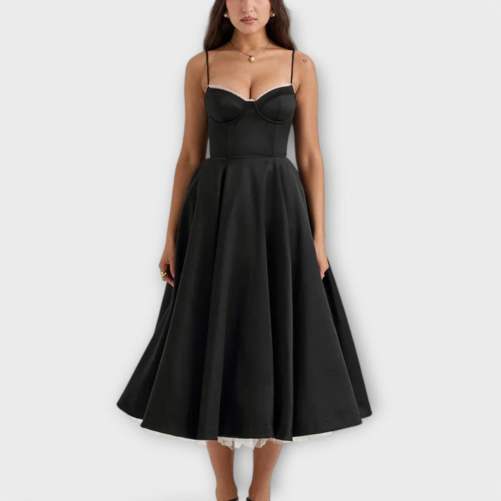 Mélie – Leichtes Sommerkleid mit Korsett-Detail