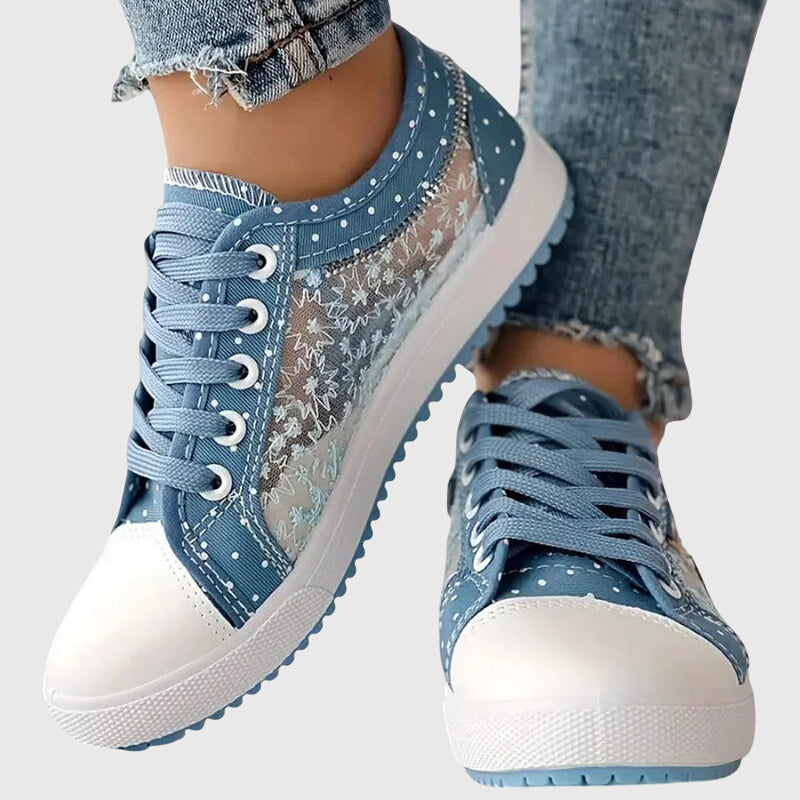 Elena | Plateau-Sneakers mit Schnürung und gepunktetem Stoff für Damen