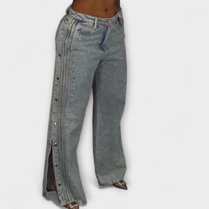 Nola - Mit Strass verzierten High-Waisted Jeans mit seitlichen Knöpfen