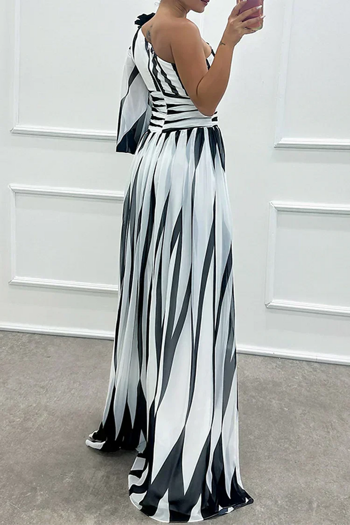 Cordelia | Gestreiftes One-Shoulder-Damen-Maxikleid mit Puffärmel für Hochzeitsgäste