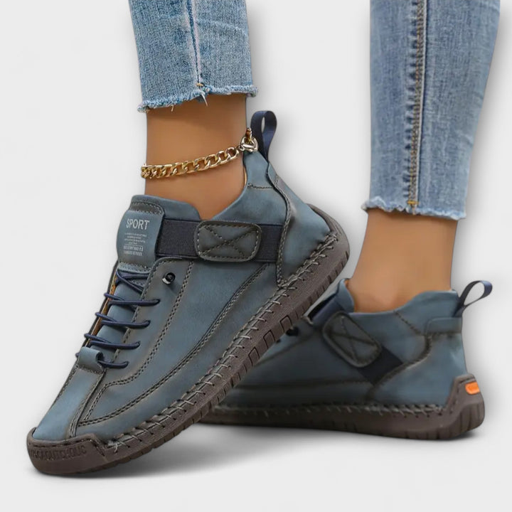 Zeitlose Chelsea-Sneaker
