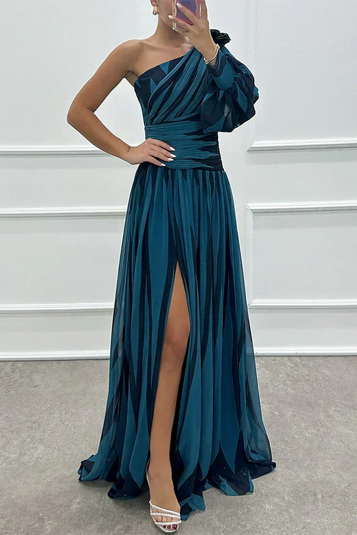 Cordelia | Gestreiftes One-Shoulder-Damen-Maxikleid mit Puffärmel für Hochzeitsgäste