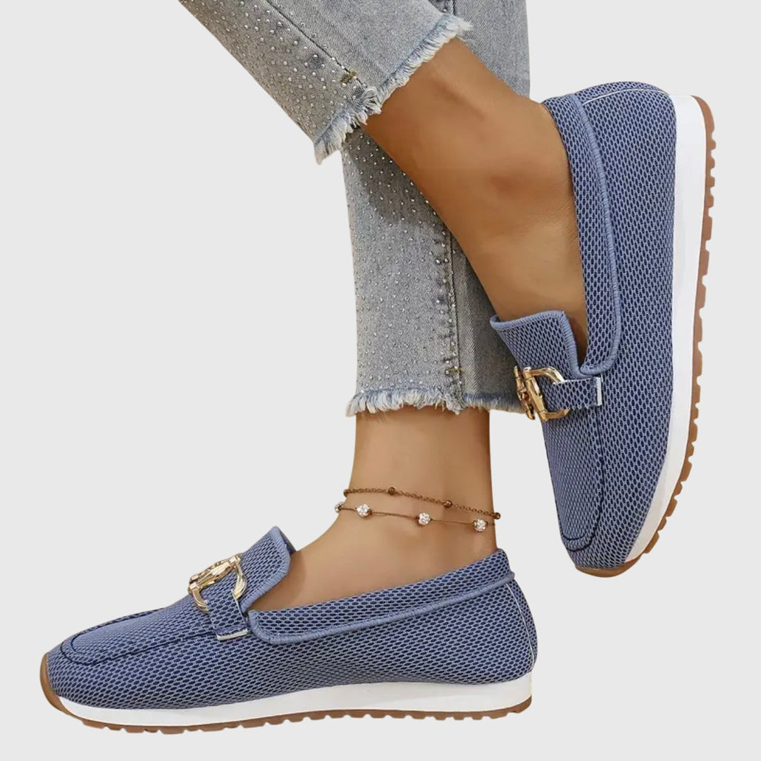 Agusta | Geflochtene Loafer mit Metalldetail und weisser Sohle für Damen