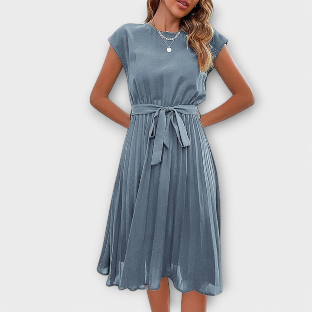 Claire - Kurzarm, gefältete, lässige Midikleid