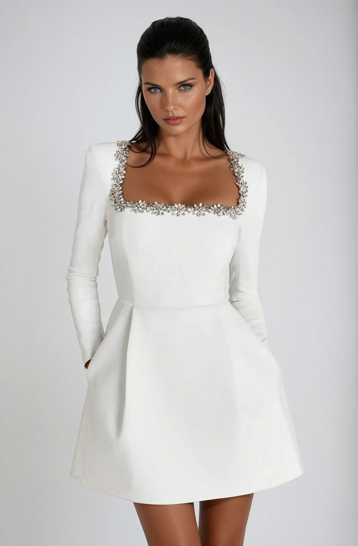Theodora | Damenkleid mit eckigem Ausschnitt, langen Ärmeln und Glitzerbesatz für Hochzeitsgäste