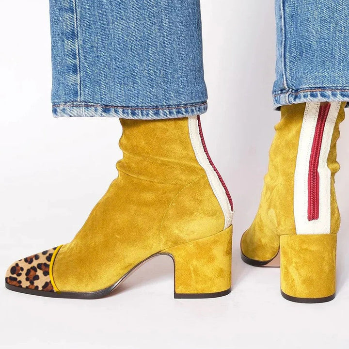 Fabienne | Wildleder-Stiefeletten mit eckiger Spitze, Blockabsatz und Kontraststreifen für Damen