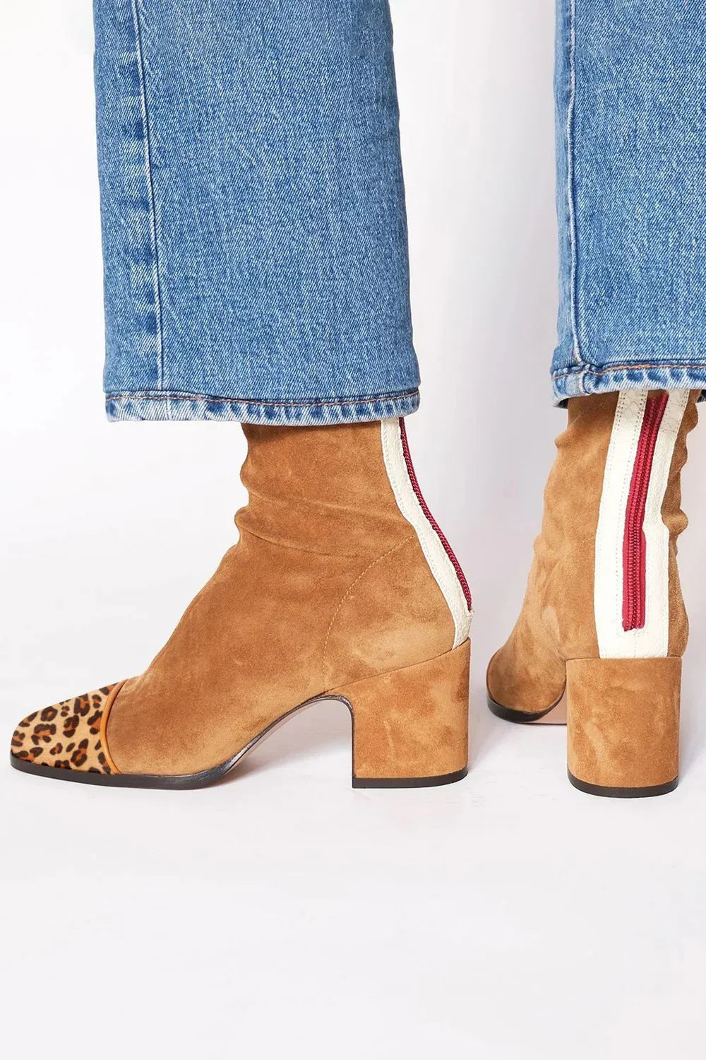 Fabienne | Wildleder-Stiefeletten mit eckiger Spitze, Blockabsatz und Kontraststreifen für Damen