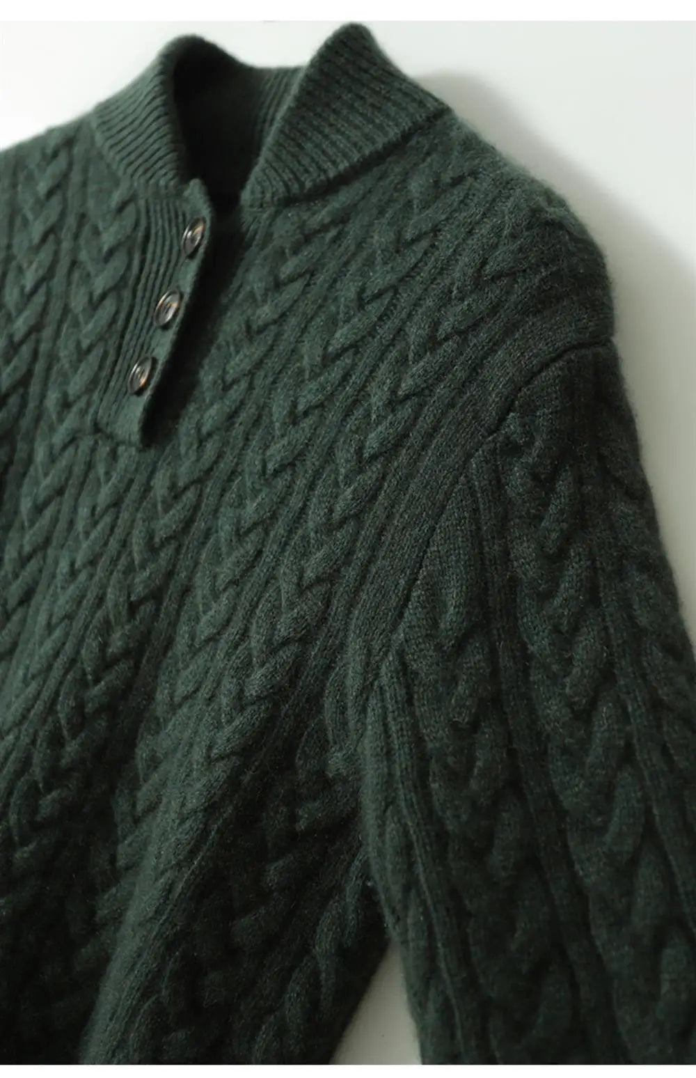Nathalia | Zopfstrickpullover mit Knopfleiste am Kragen für Damen