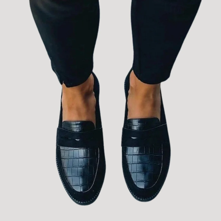 Claudia | Orthopädische handgefertigte Slipper