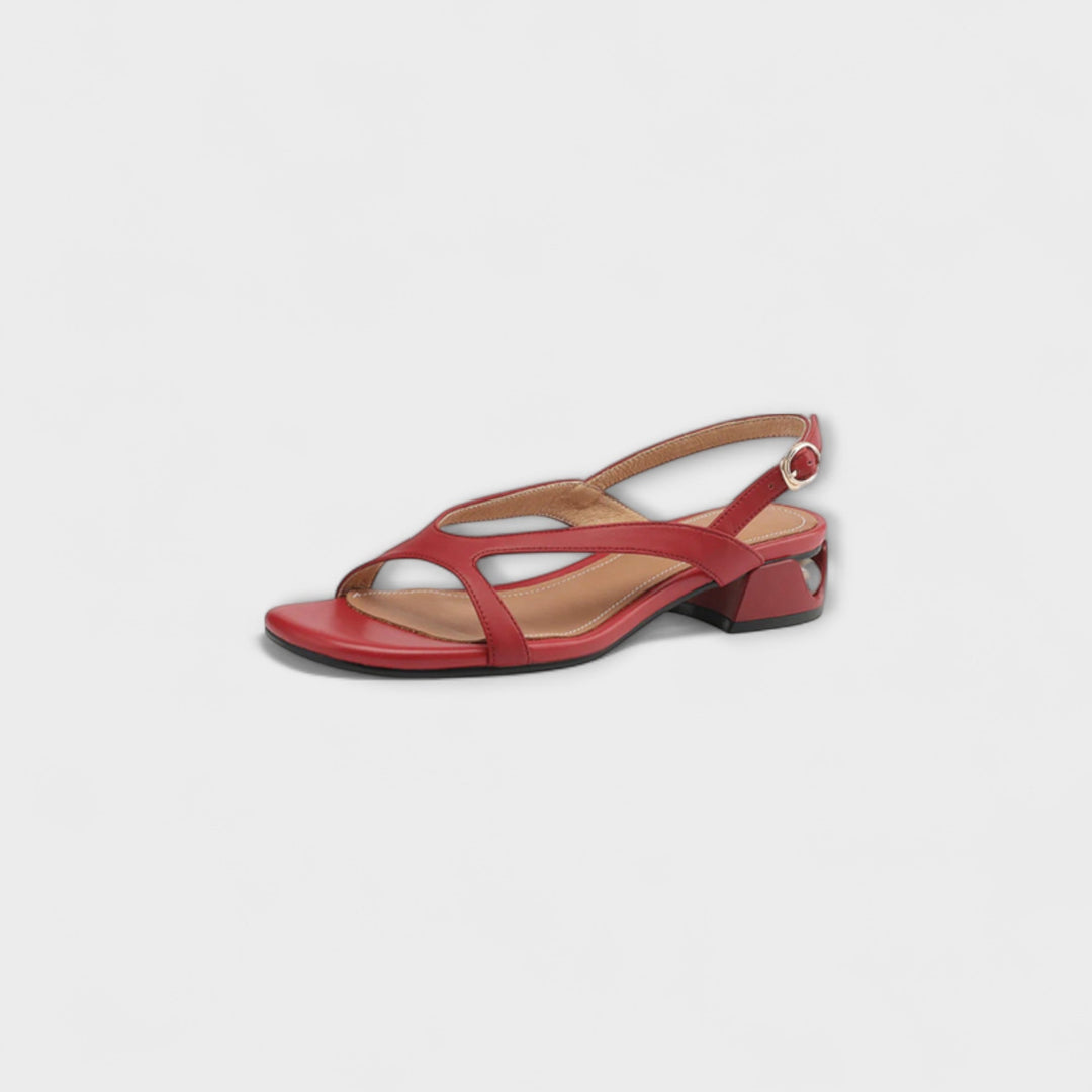 Evelyn - Elegante Flache Sandalen Minna mit Raffiniertem Finish