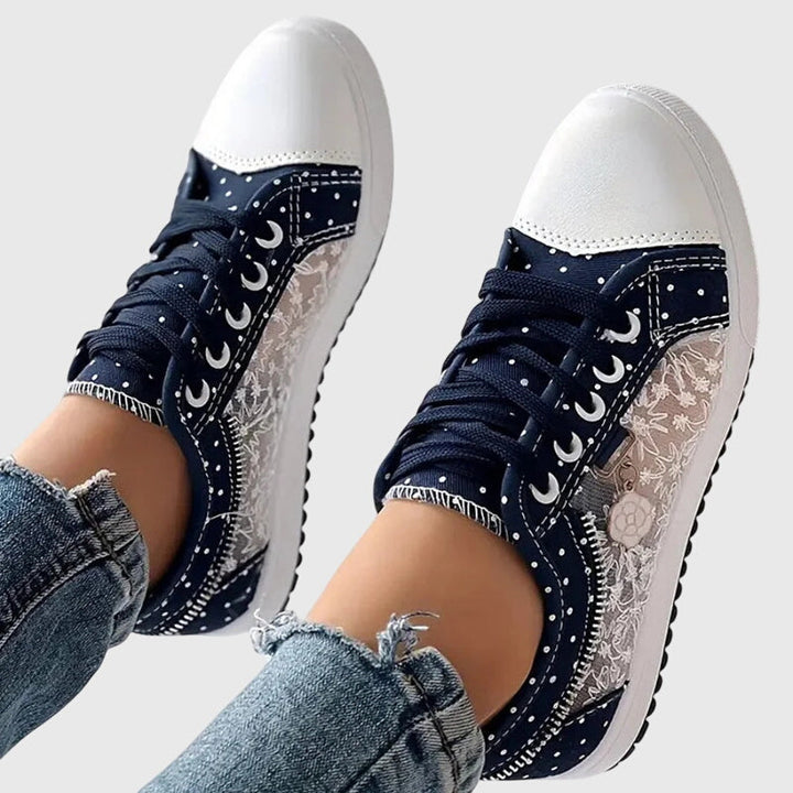 Elena | Plateau-Sneakers mit Schnürung und gepunktetem Stoff für Damen