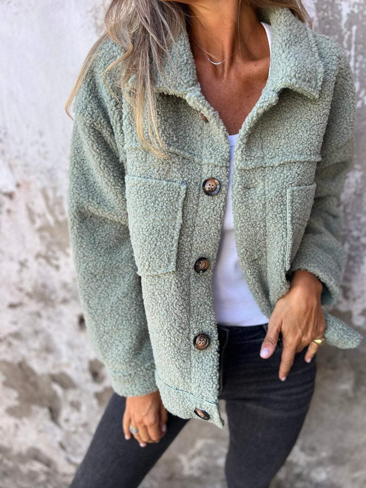 Brenna | Sherpa-Jacke mit Knopfleiste und Brusttaschen für Damen