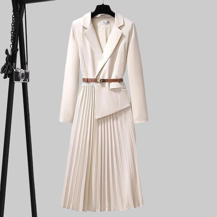Brigitta | Blazerkleid mit Plisseerock und Gürtel für Damen
