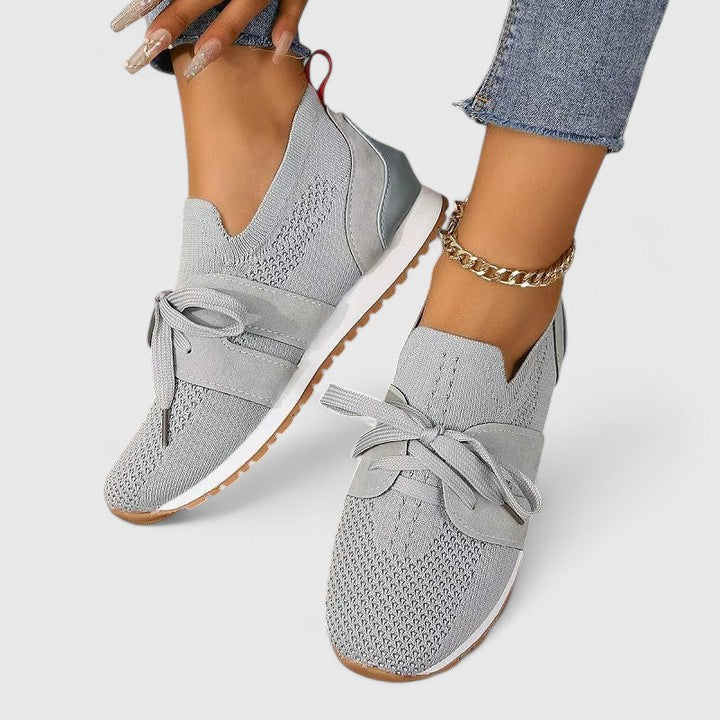 Qadira | Strick-Sneakers mit Schnürung und Kontrastsohle für Damen