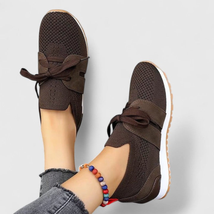 Qadira | Strick-Sneakers mit Schnürung und Kontrastsohle für Damen