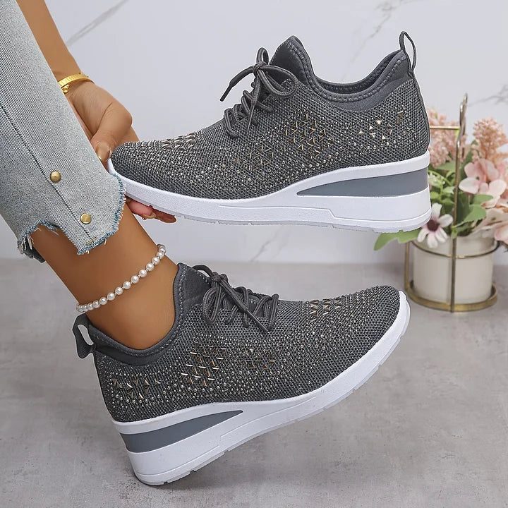Fleur | Sneakers mit Strasssteinen und Schnürung für Damen