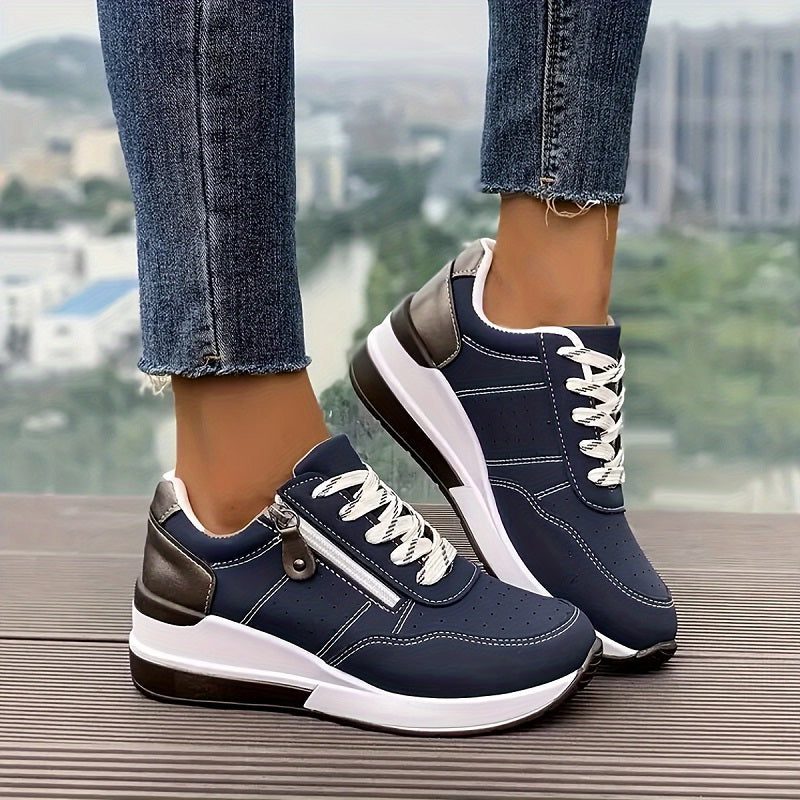 Ileana | Plateau-Sneakers mit Schnürung und farbiger Fersenlasche für Damen