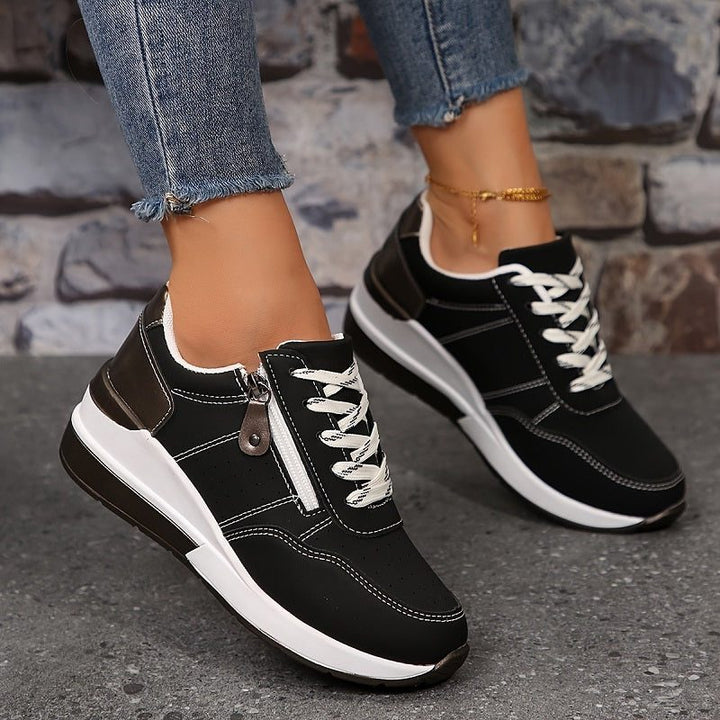 Ileana | Plateau-Sneakers mit Schnürung und farbiger Fersenlasche für Damen