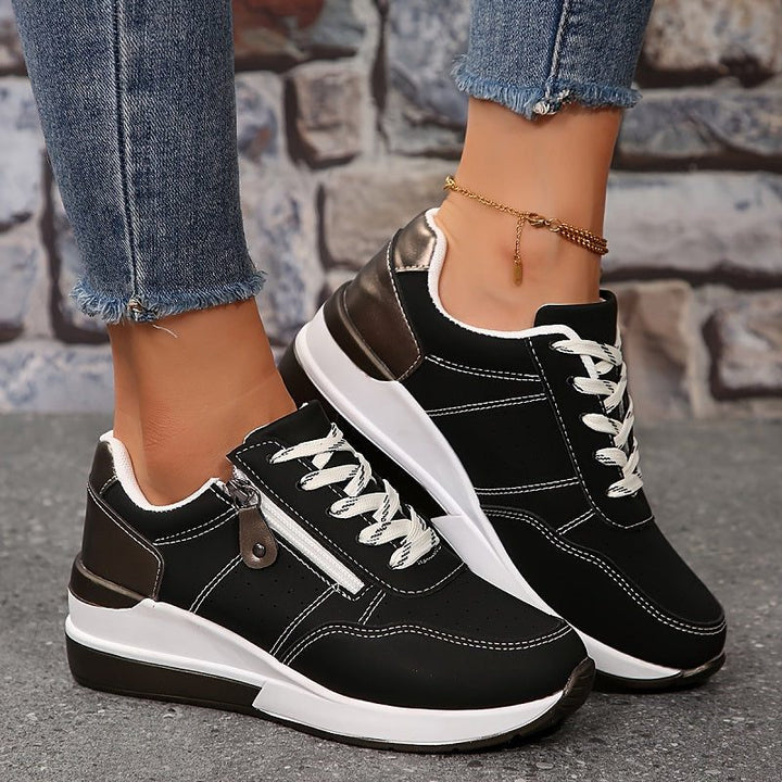 Ileana | Plateau-Sneakers mit Schnürung und farbiger Fersenlasche für Damen