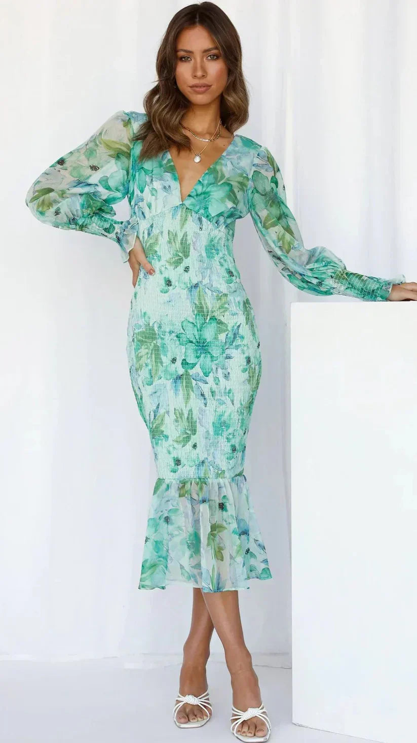 Julia | Geblümtes Damen-Midikleid mit V-Ausschnitt und Puffärmeln für Hochzeitsgäste