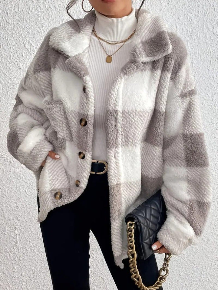Maurelle | Karierte Oversized-Jacke aus weichem Flausch mit Knopfleiste für Damen