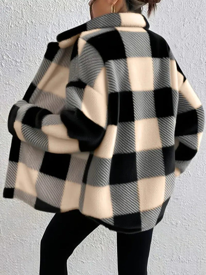Maurelle | Karierte Oversized-Jacke aus weichem Flausch mit Knopfleiste für Damen