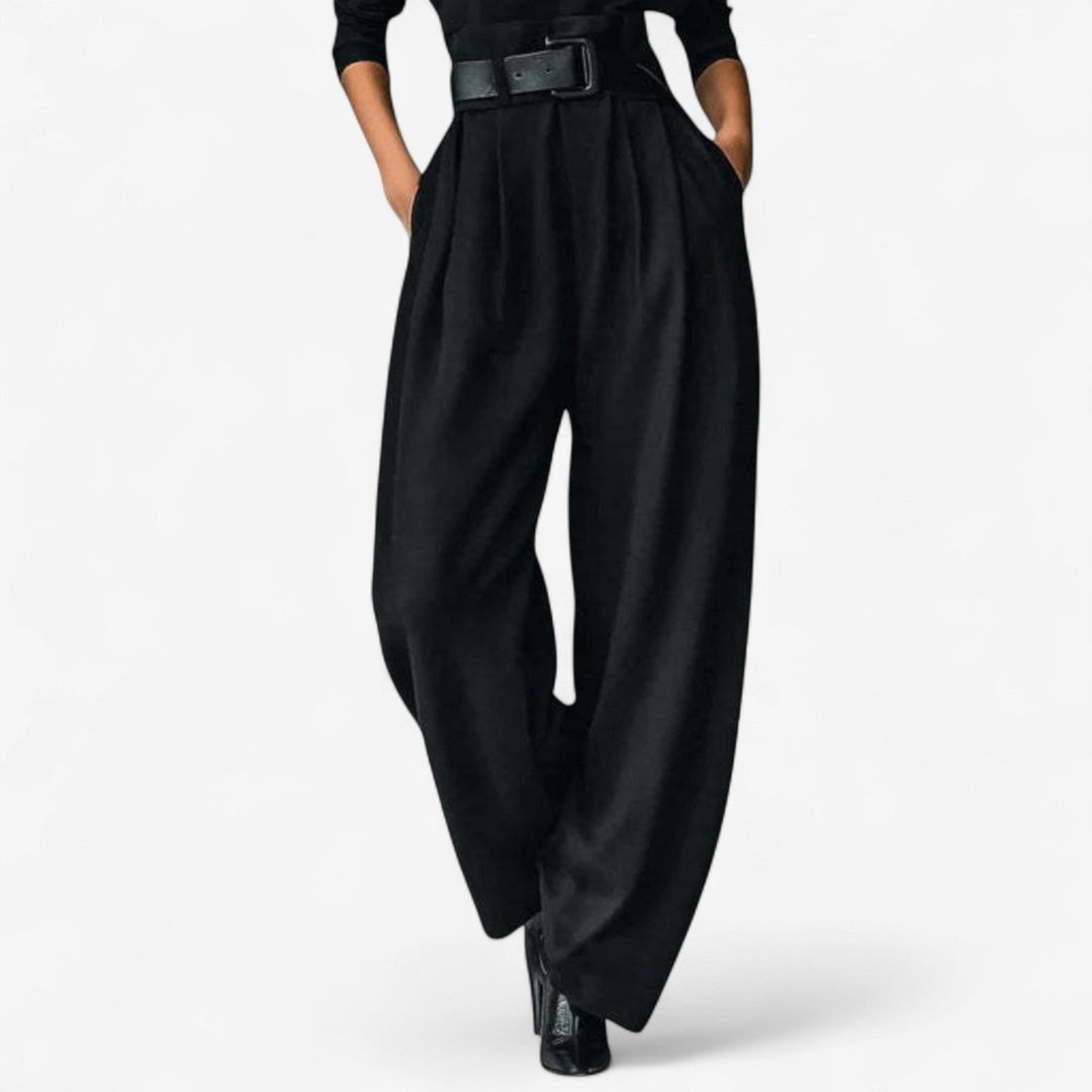 Oleander | Jumpsuit mit weitem Bein, Rollkragen und Gürtel für Damen
