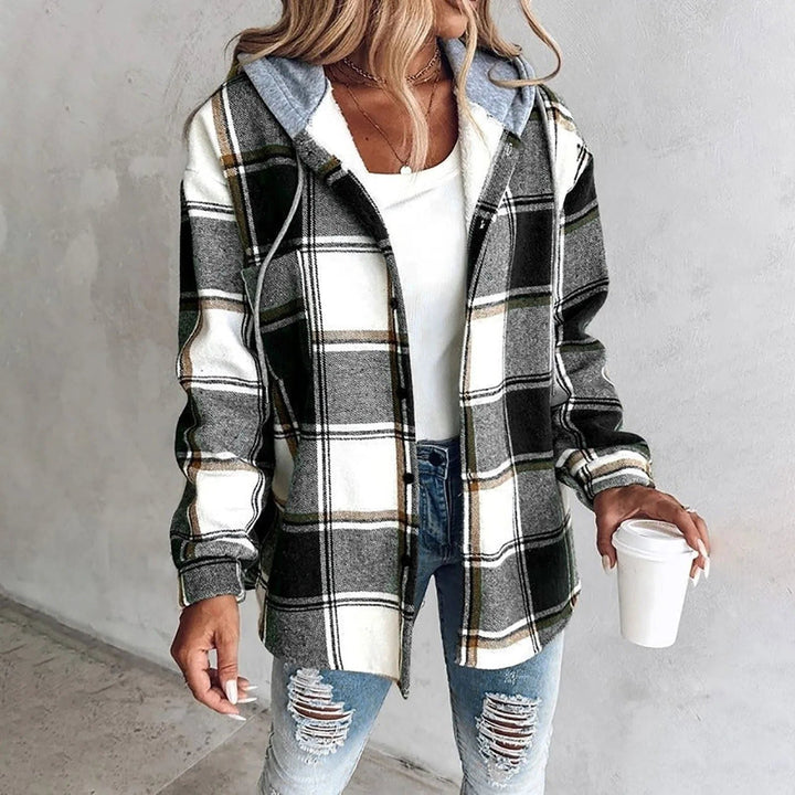Victorine | Karierte Oversized-Strickjacke mit Knopfleiste für Damen