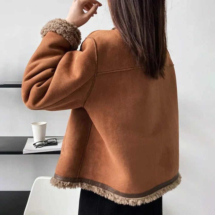 Yvonne | Gefütterte Wildlederjacke mit Kunstfellkragen für Damen