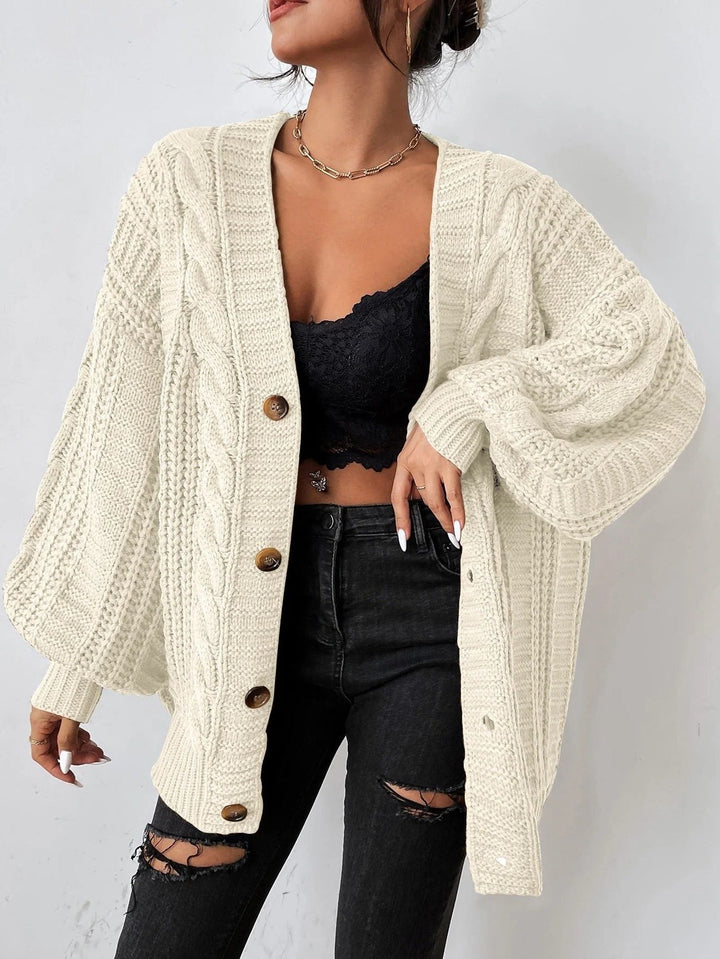 Zaina | Oversized-Zopfstrickjacke mit Knopfleiste für Damen