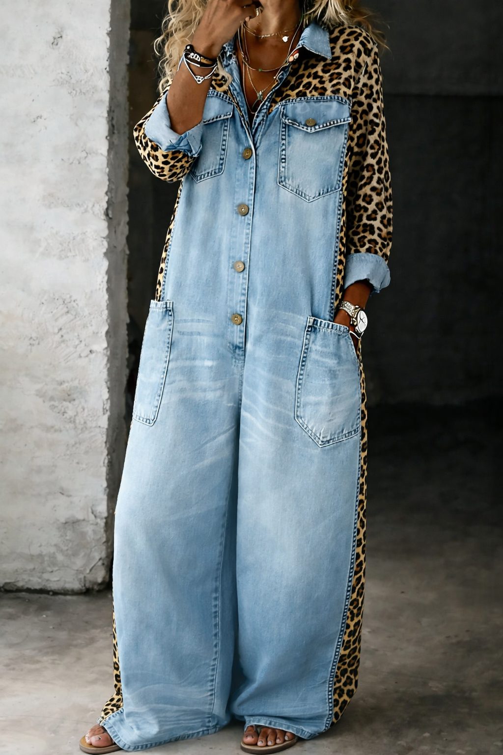 Zara | Jeans-Jumpsuit mit Leopardenärmeln und langen Ärmeln für Damen